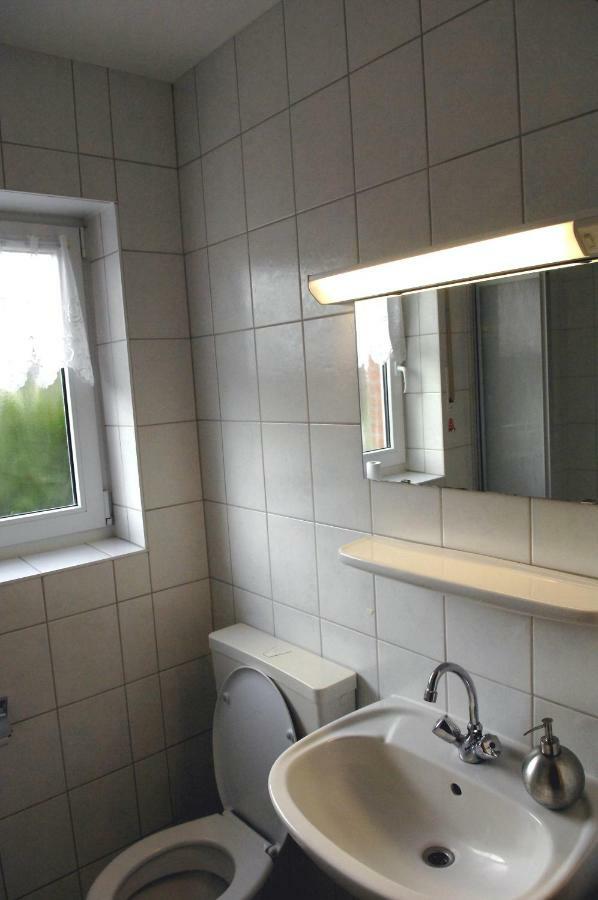 Seemoewe Bedekaspel Luaran gambar